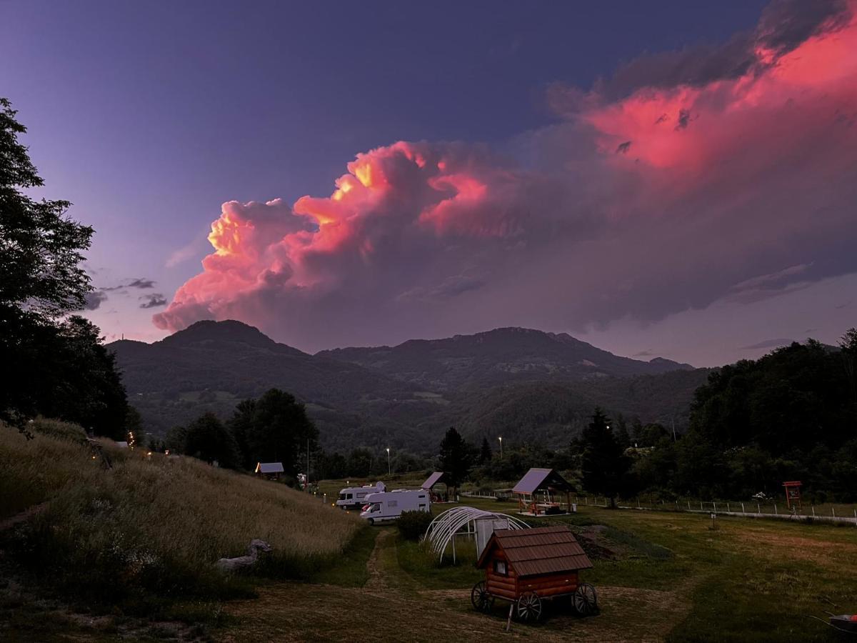 Tara Place - Camp Rabrenovic Mojkovac Ngoại thất bức ảnh